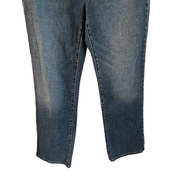 Madewell Women’s Slim Demi Boot Jeans Size 29 Medium Blue Wash High Rise - Picture 3 of 9